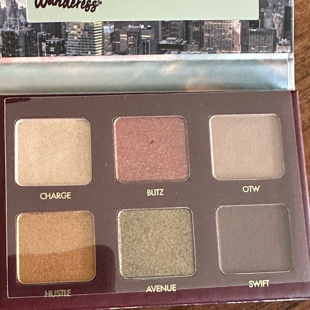 Wander Beauty Wanderess RUSH Eyeshadow Palette .33 oz
